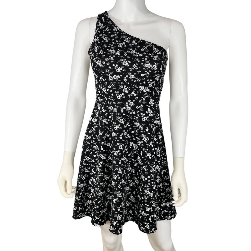 SO Asymmetric One Strap Floral Mini Dress